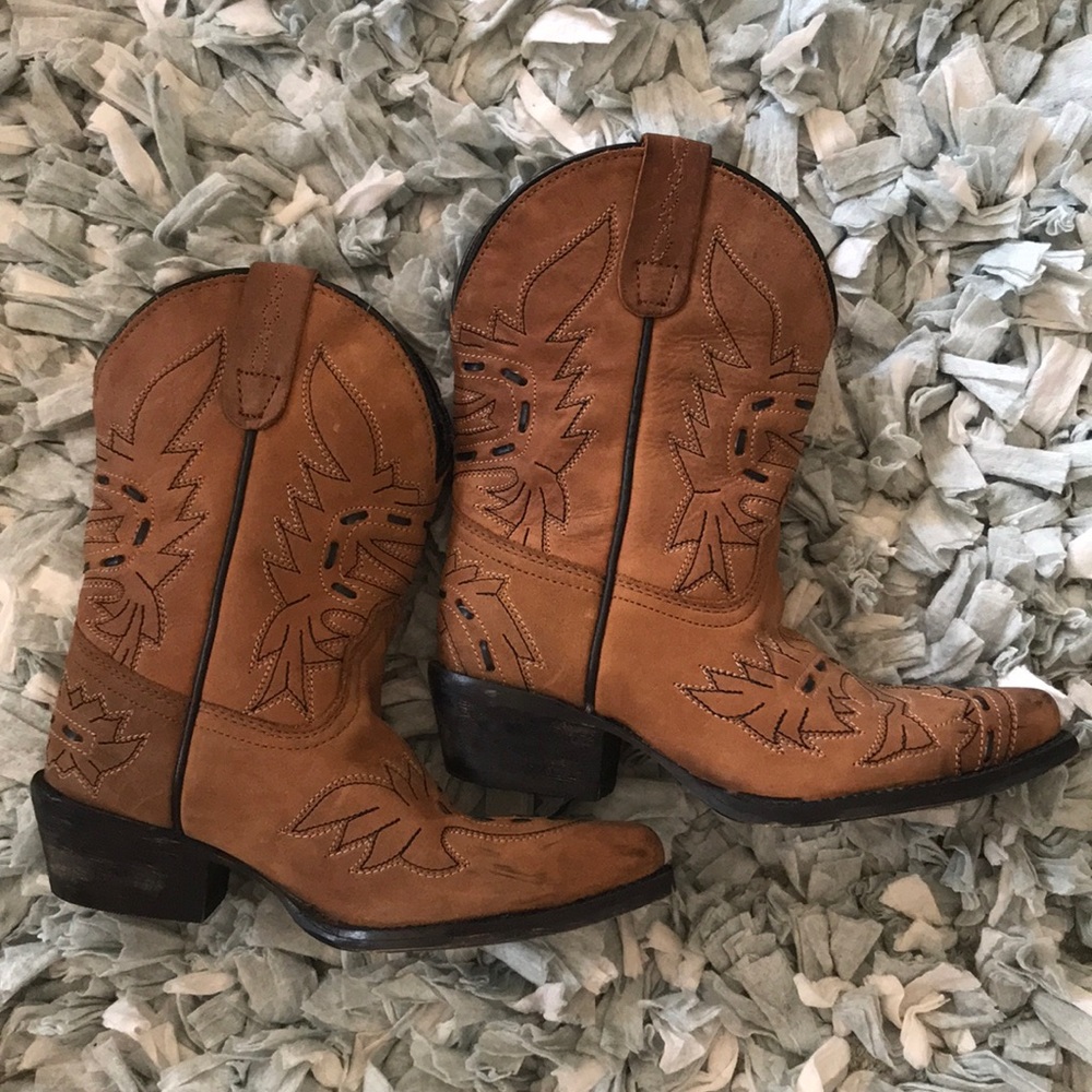Boys Dan Post cowboy boots 🤠
